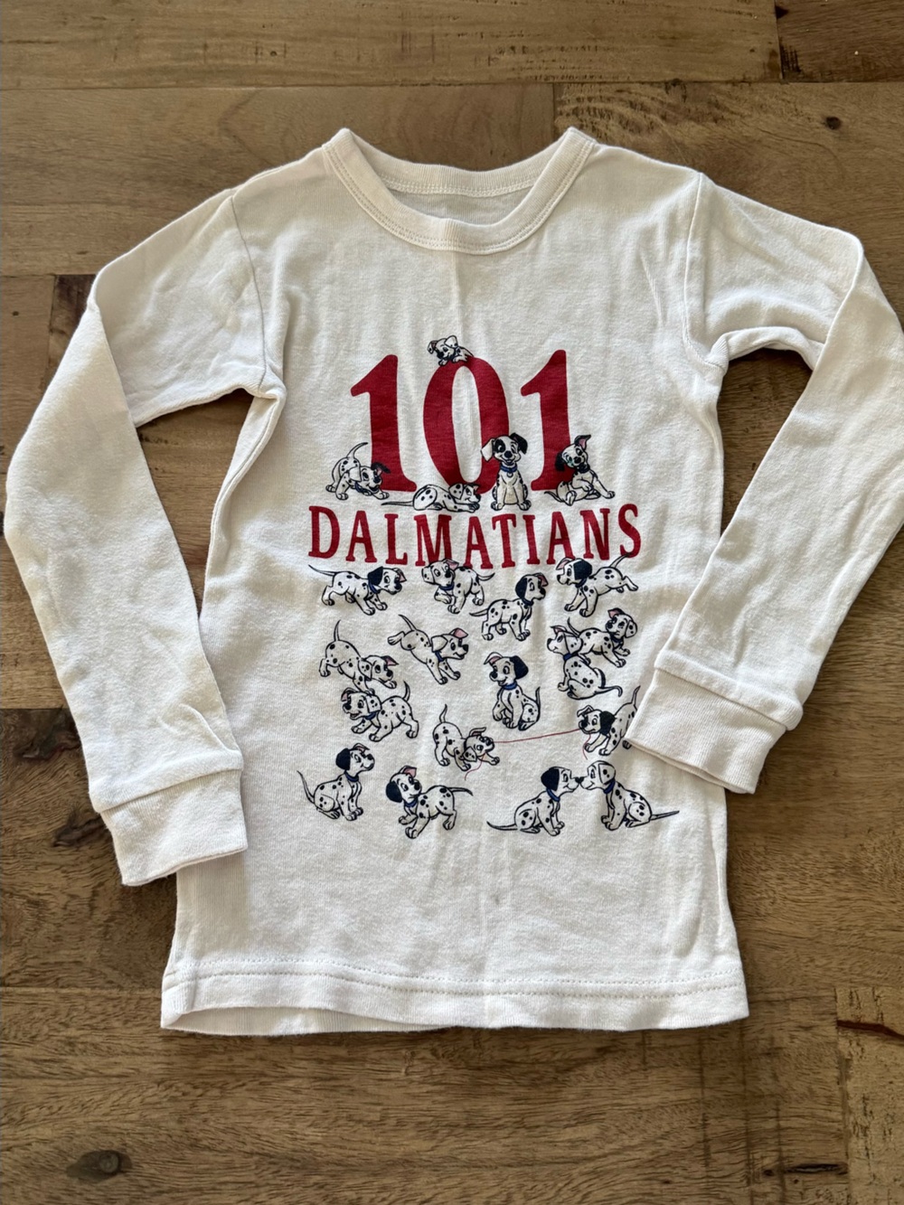 GAP X Disney White Long-Sleeve '101 Dalmatians' Graphic Tee with Red Print sz 5